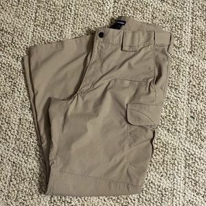 NWOT 5.11 Stryke Pants